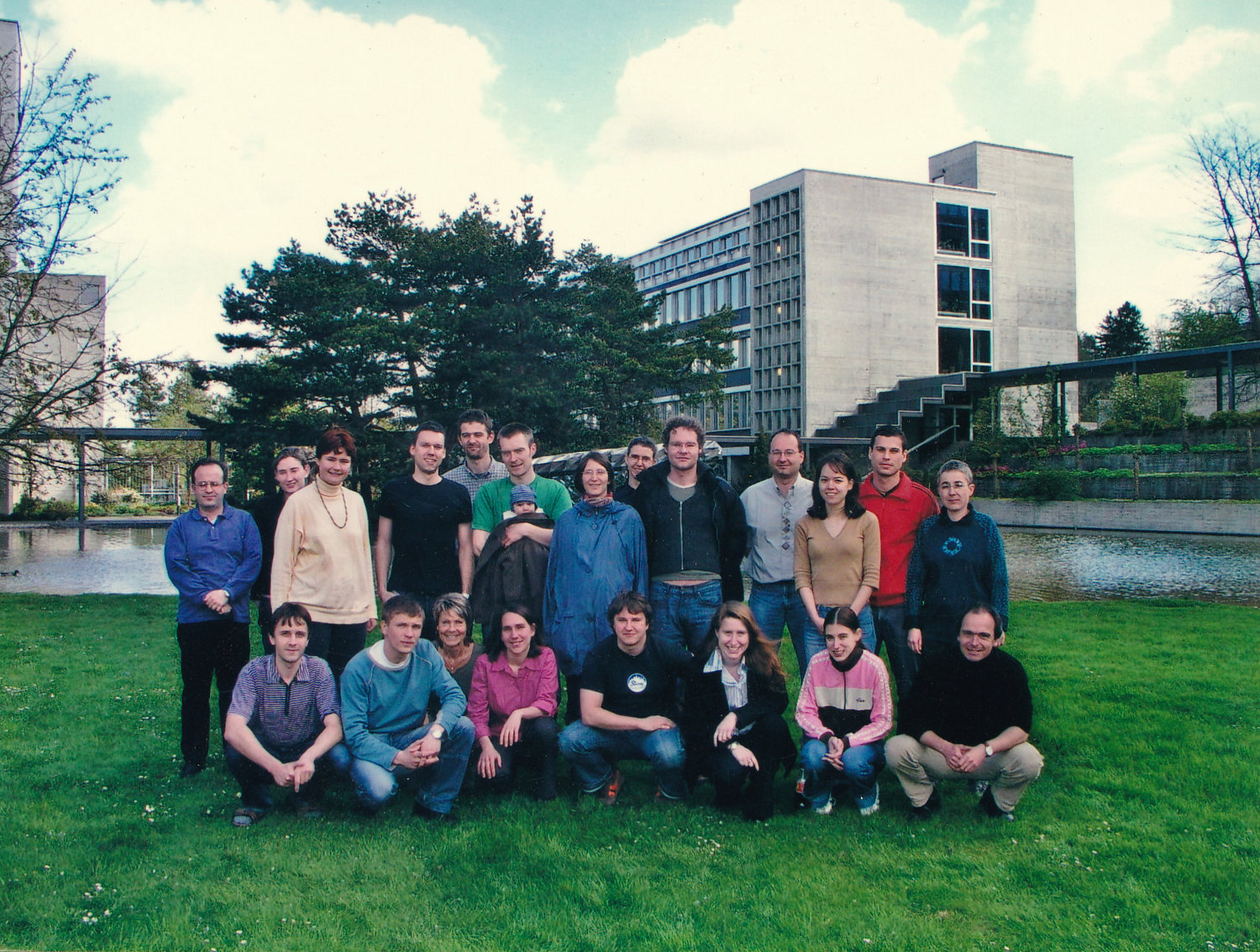 Enlarged view: Group photo 2005